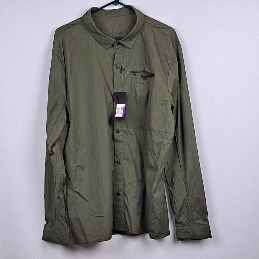 Oakley Mens Utility Nylon Shirt NWT